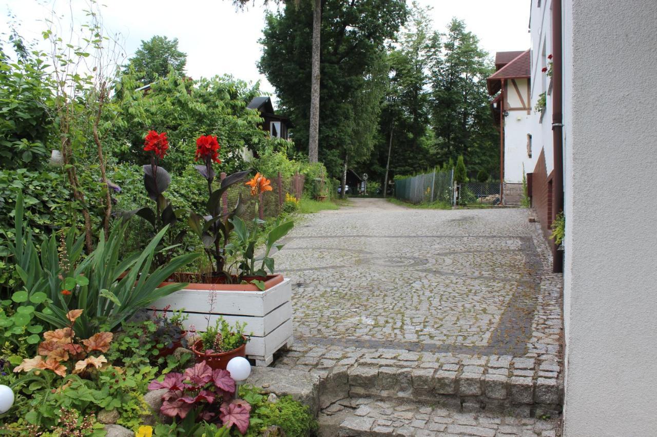 Pokoj Kameralny- De Luxe Z Oddzielnym Wejsciem Karpacz Buitenkant foto